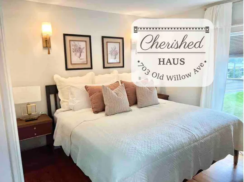 Large 2 BR Apt - Historic Home - Honesdale, PA - Image 1
