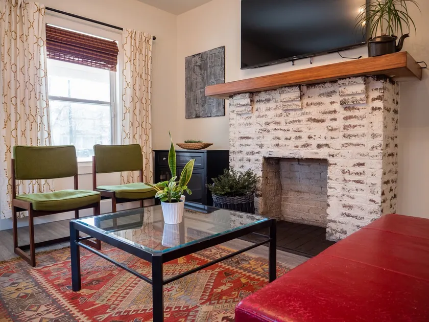 Olde Town Augusta Bungalow LONG TERM STAY - Image 1