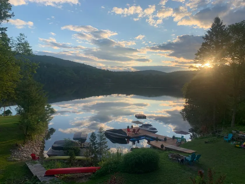 Cozy Escape on the Gatineau River! - Image 1