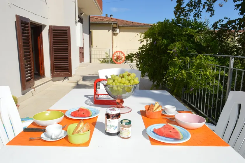 House with large terrace Empoli - Image 1