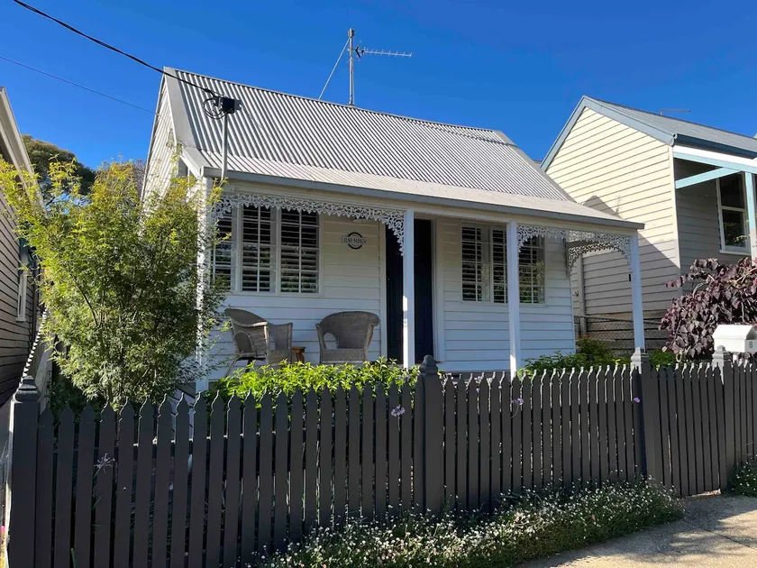 Alny Manor Pre 1880s Miner's Cottage, Creswick - Image 1