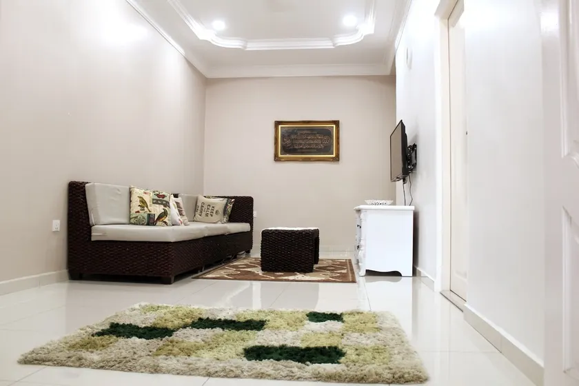 Deen Homestay @ Bandar Seri Iskandar - Image 1