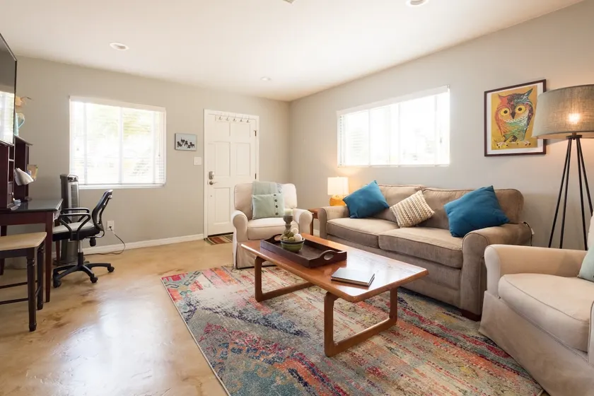 Fletcher Hills - modern 1 BR.Easy, no step access. - Image 1