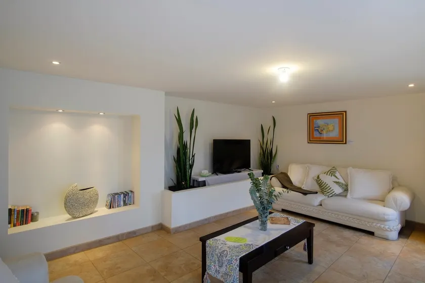 Secluded, Romantic, Great View and Exc Reviews - Image 1