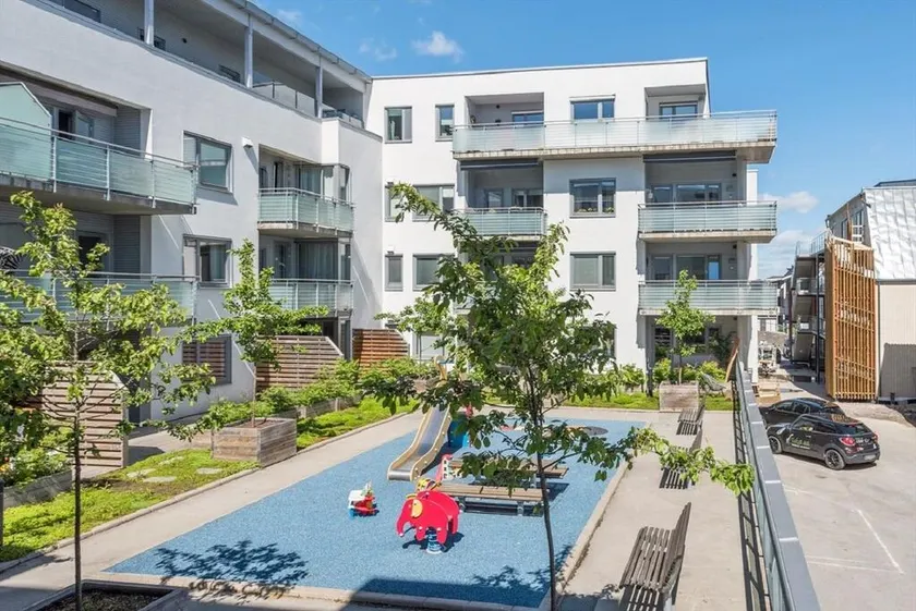 Modern cozy apartment FF/Free indoor parking - Image 1
