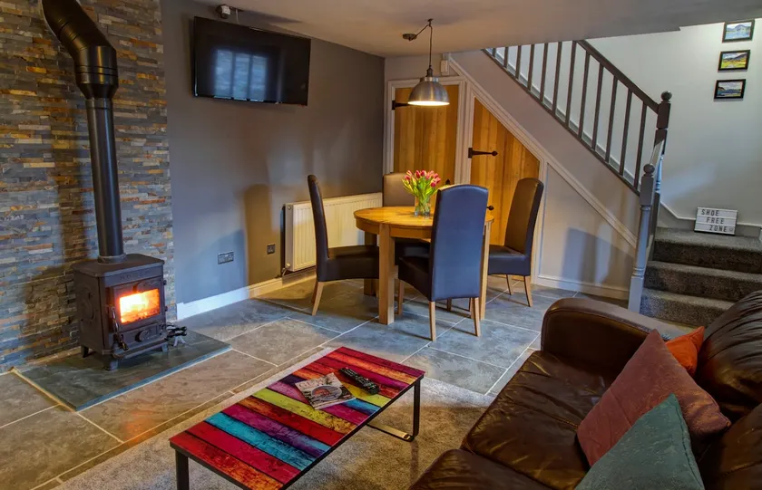 Cosy Cottage near Cockermouth, Western Lakes - Image 1