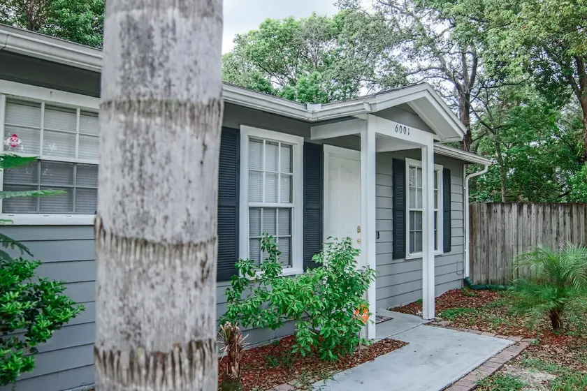 Intimate Home Near Universal and Downtown Orlando - Image 1