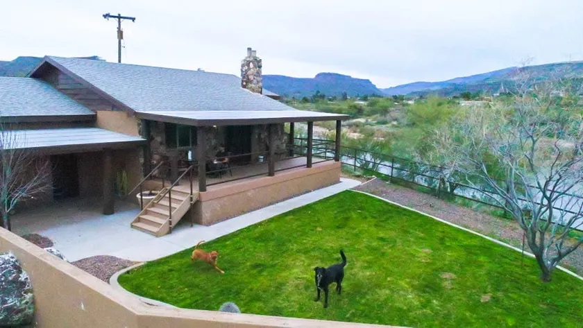 Desert Retreat for Families | Scenic Mtn Views - Image 1