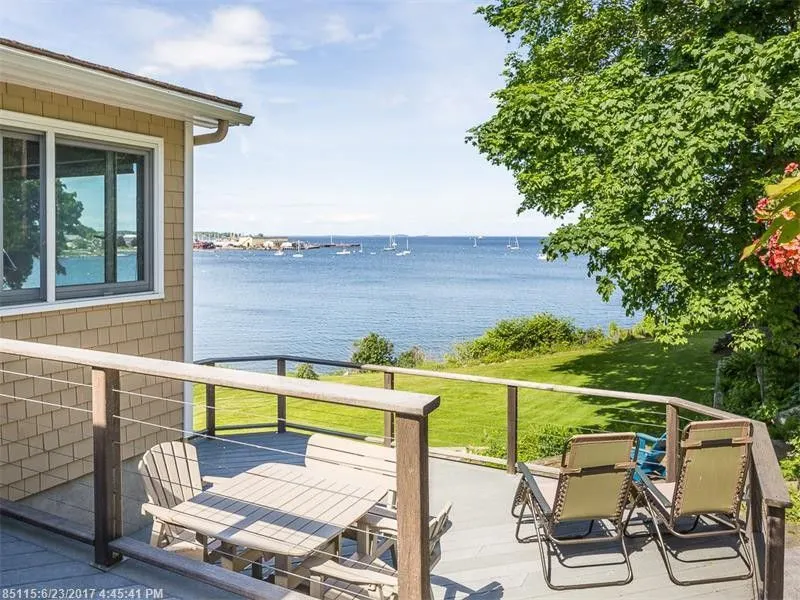 Extreme Oceanfront House - Image 1