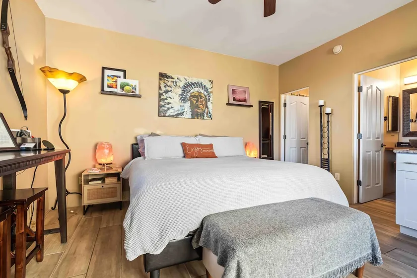 A peaceful home in the heart of Tucson - Image 1
