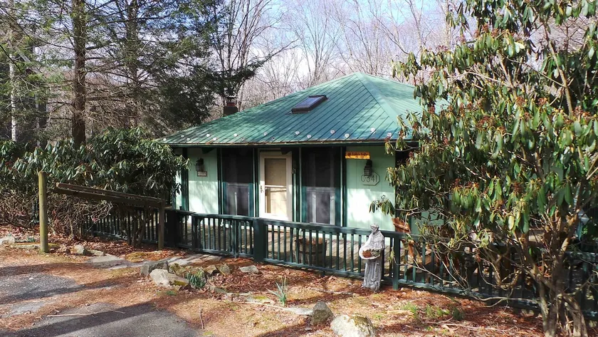 Upgraded kitchen pet friendly 2 kings 1m to resort - Image 1