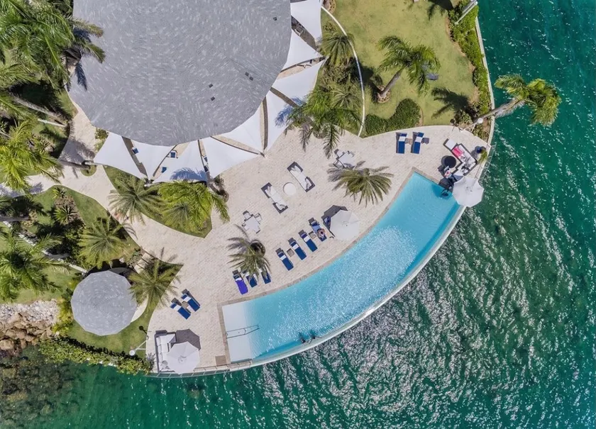 Ocean view Luxury Retreat Pool & Marina - Image 1