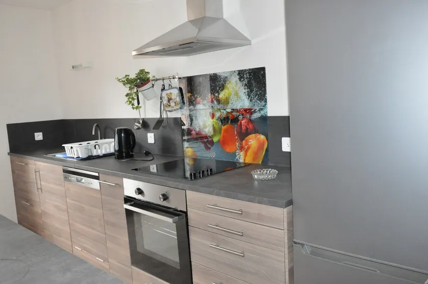 Close to nature, spacious 80 m2 apartment. - Image 1