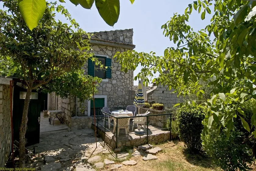 Art House Old Village - Image 1