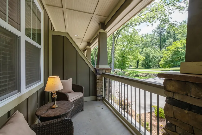 Craftsman - 2 BR, 2 bath. Sleeps 5! Boat Friendly! - Image 1