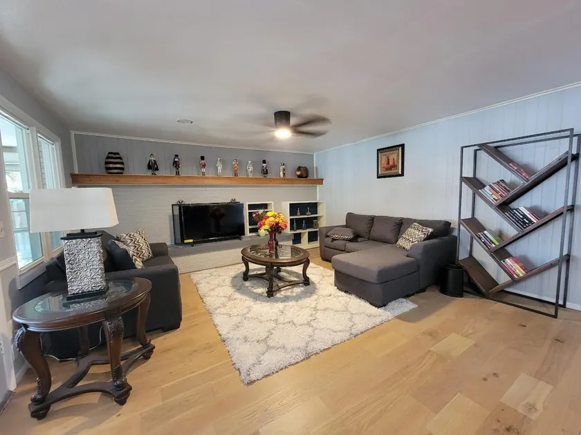 Spacious Denver Home (whole home, 7bed 5bath) - Image 1