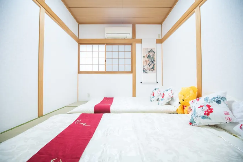 Shinsaibashi Cozy Homestay/Airport Direct/Namba Shinsaibashi - Image 1