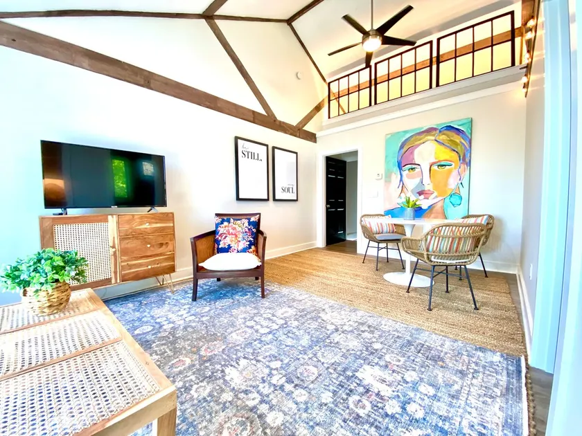Chic Loft-Style Condo in Downtown Portsmouth - Image 1