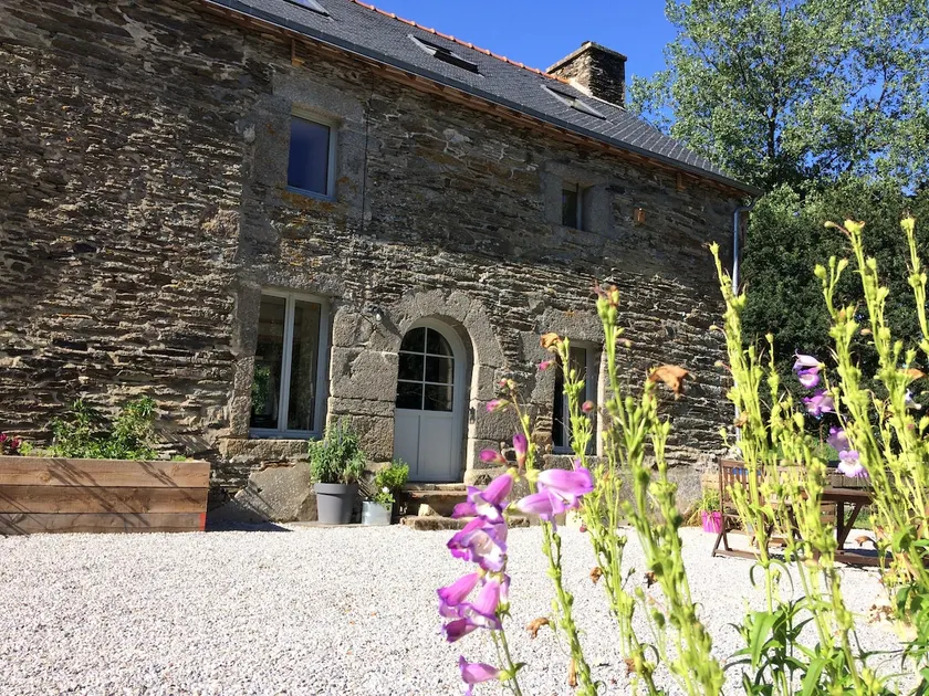 Fichan Gites – La Maison des Oiseaux - Image 1
