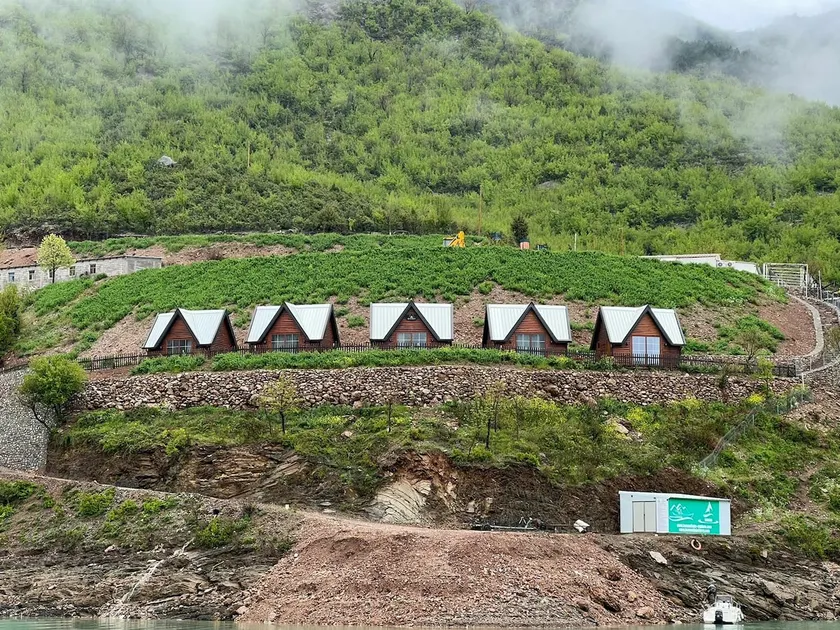 Komani Lake, 5 Seasons (Villa 1) - Image 1