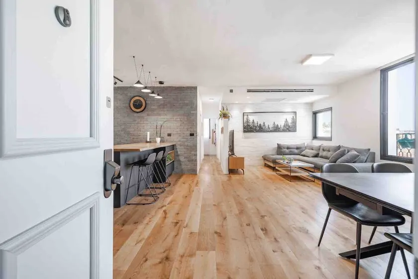 Luxury duplex - Image 1