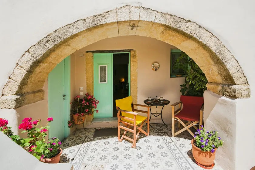Krino at Incavo apartments, Potamos - Image 1