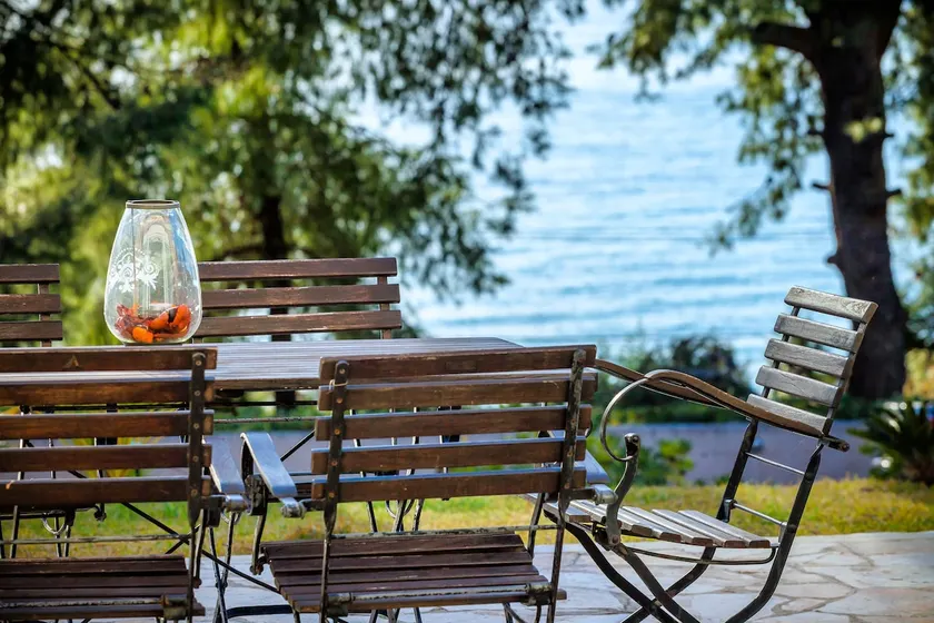 Viorelis Sea View Villa - Image 1