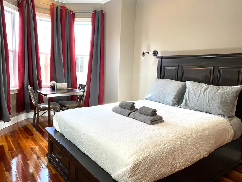 *Modern Studio 5 mins Walk to Subway Station - 3 - Image 1