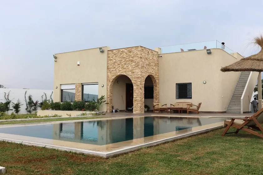 Villa by the sea with a pool (DAR BHAR DAROUFA) - Image 1