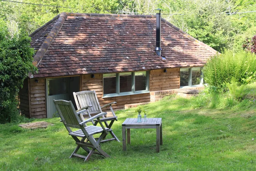 Amazing setting, countryside, perfect location - Image 1
