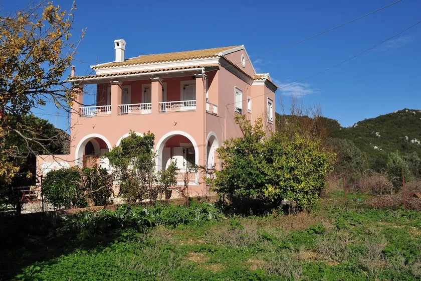 Klimi House - Image 1