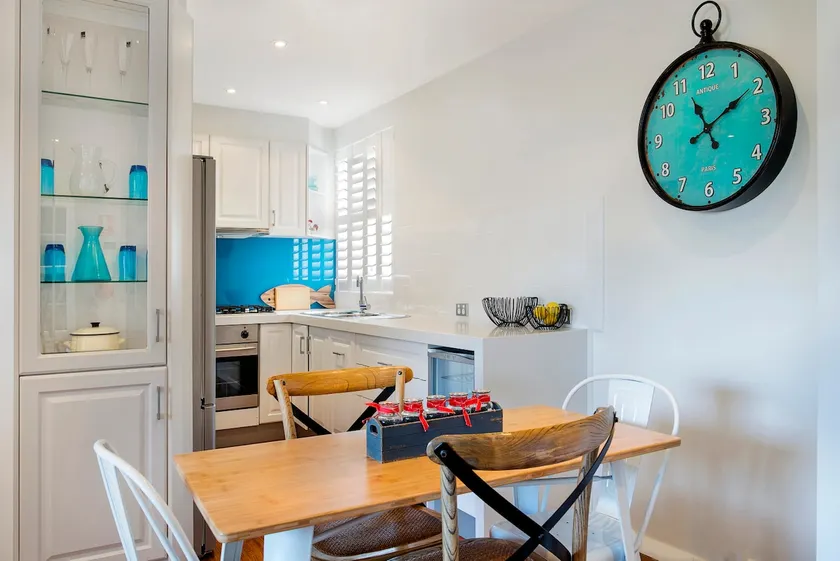 Admirals View 2 bedroom Apartment - Situated on ‘The Strand’, Williamtown’s best street, with bike and walking paths along waterfront. - Image 1