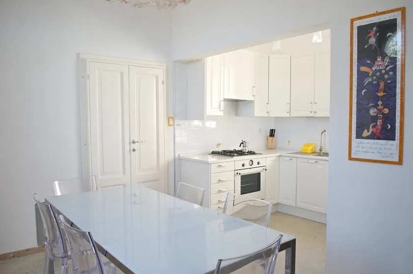 The beach house - Image 1