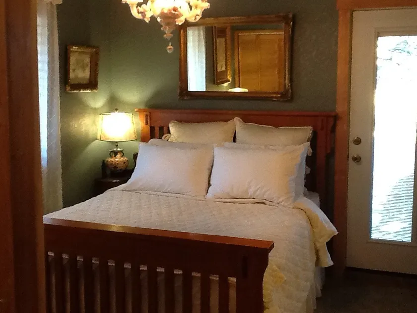 Exquisite en-suite - Image 1