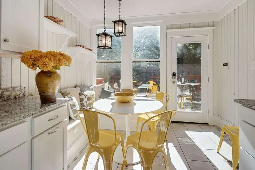 10 Min to Beale Pet - Friendly Sleeps 8 - Image 1