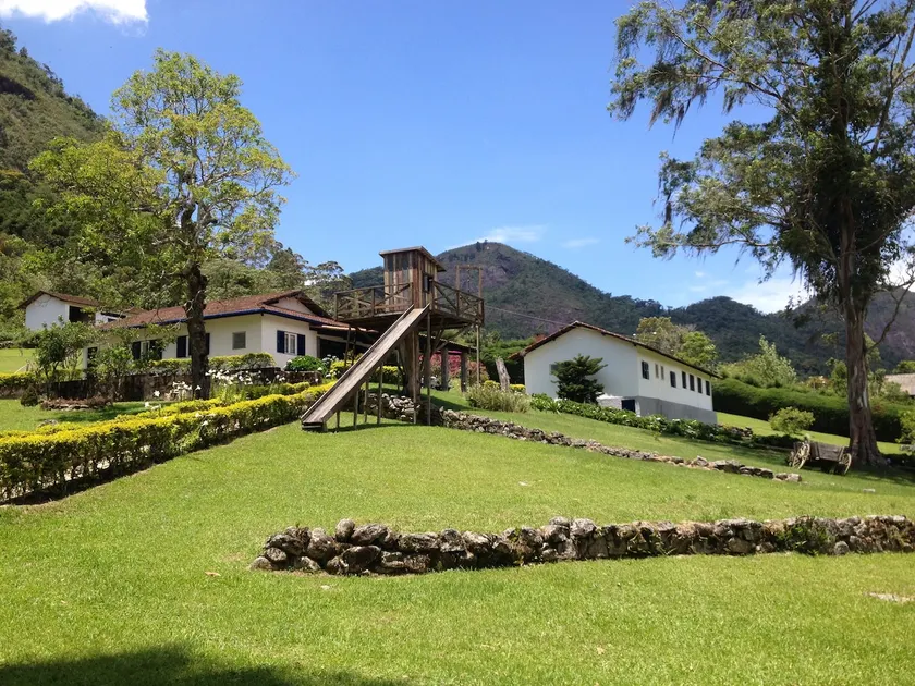 the House / Teresópolis Beautiful Edelweiss Site - Image 1