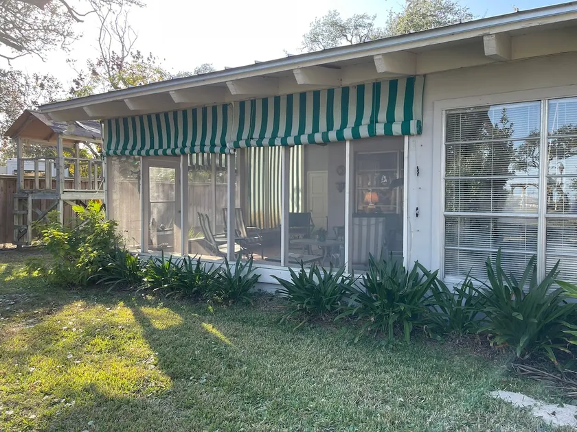 Connally’s Cottage - Image 1