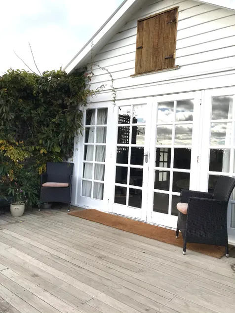 Blackwood Cottage - Image 1