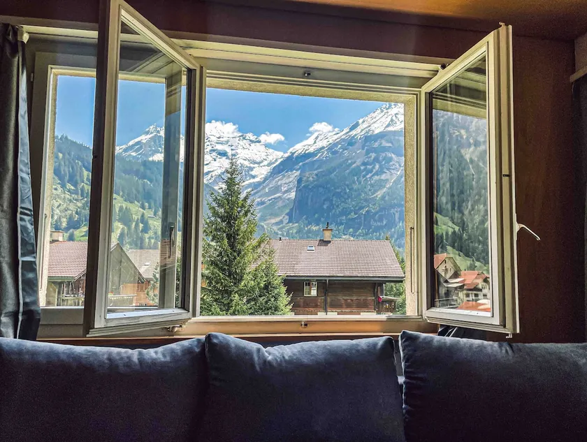 10 min to Oeschinensee | Best Alps Views - Image 1