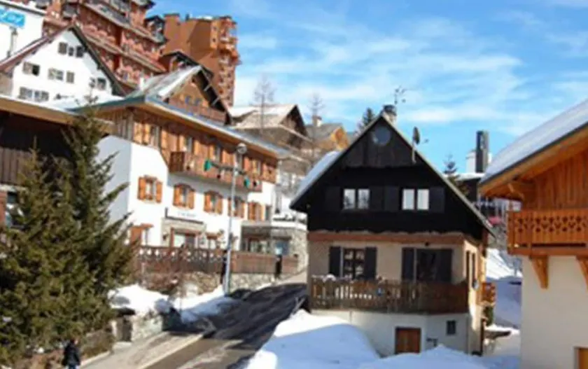 Chalet les Vieux Murs - Image 1