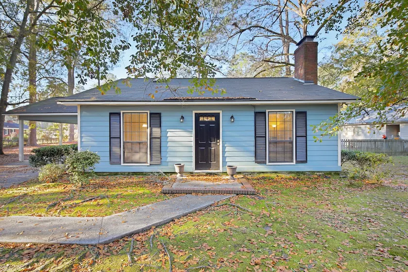Historic Downtown Hideaway - Image 1