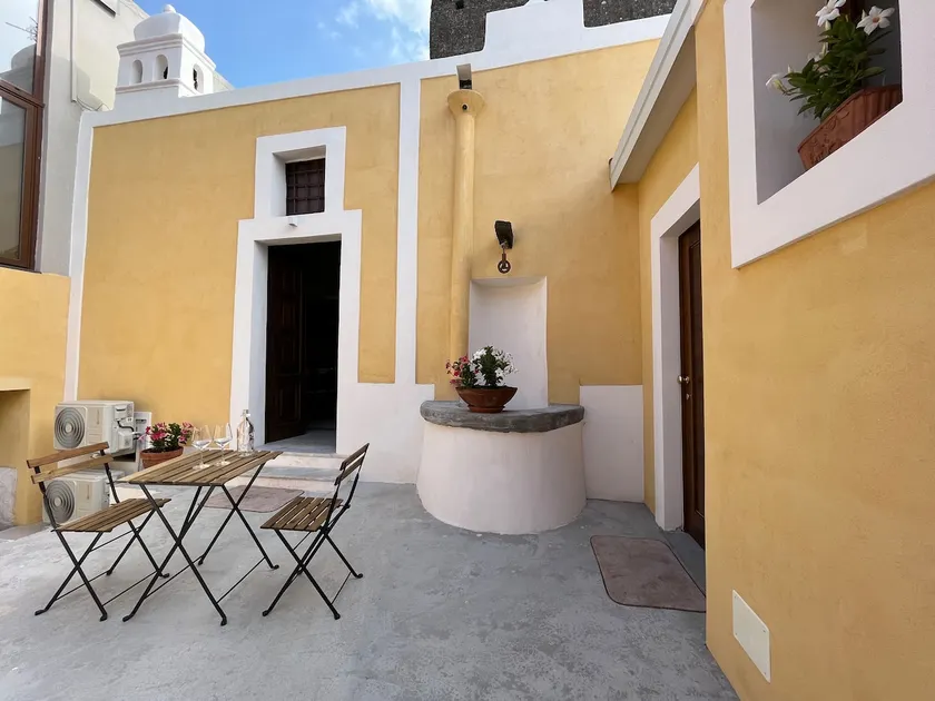 Casa Avini, a typical Vesuvian house - Image 1