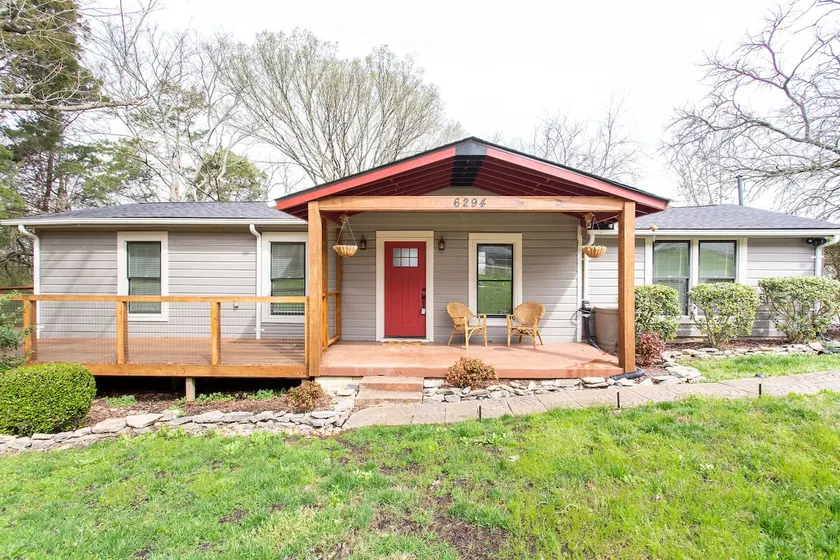 Boho Retreat *The Firefly* by Arrington Vineyards! - Image 1