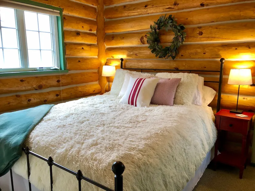 Hygge Vail - Cozy Condo That Lives Like a Cabin - Image 1