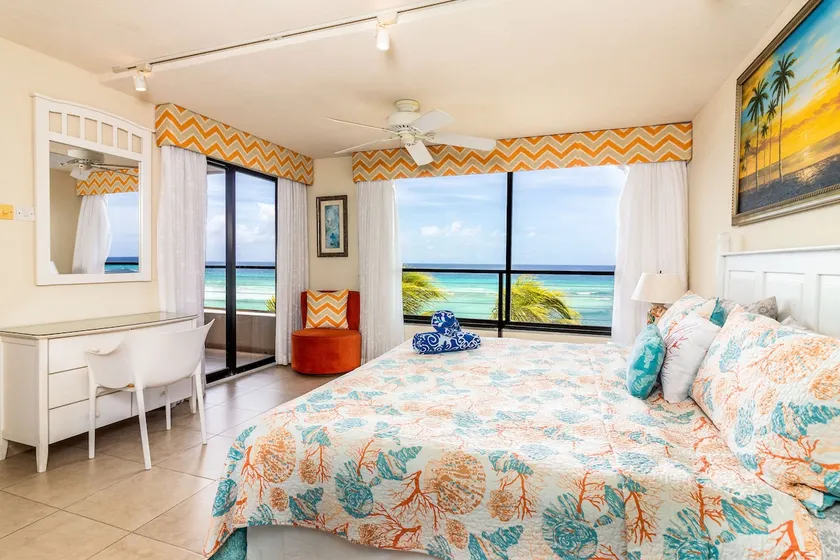 Sunset Beach - Great location in St Lawrence Gap. - Image 1