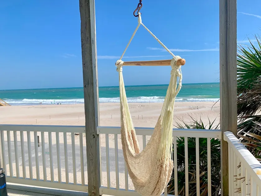 Oceanfront home- pool, playground, 3 suites, beach - Image 1