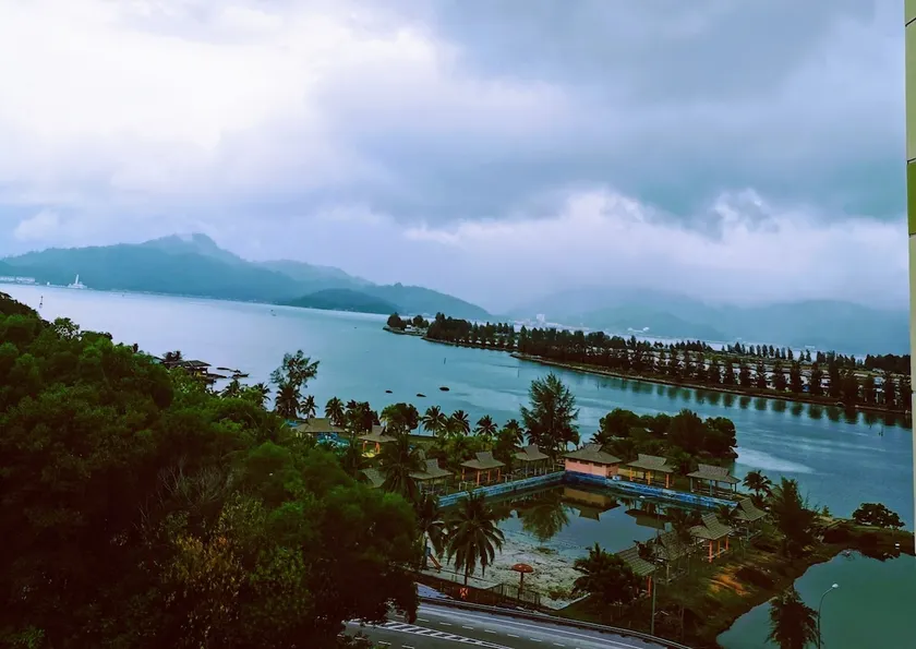 Marina Heights Resort - Image 1