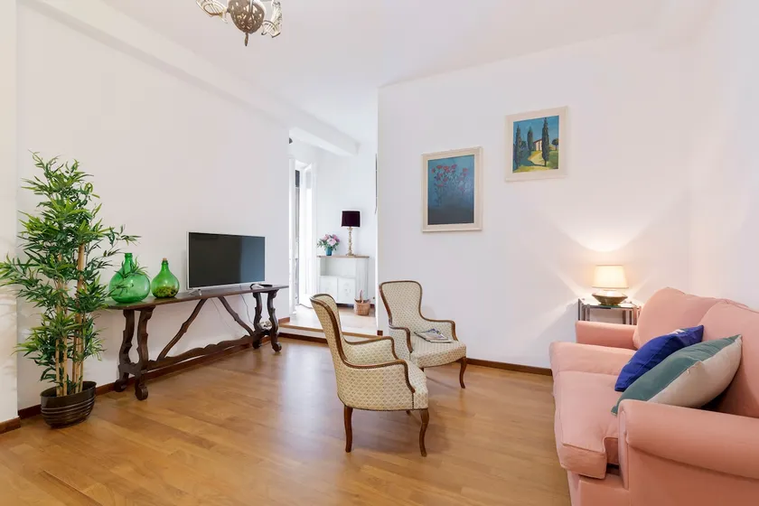 Rome As You Feel - Zoccolette Apartment in Campo de Fiori - Image 1