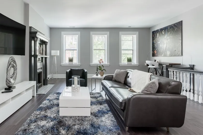 Luxury Apartment with Colorful Lighting on Cherokee Street - Image 1