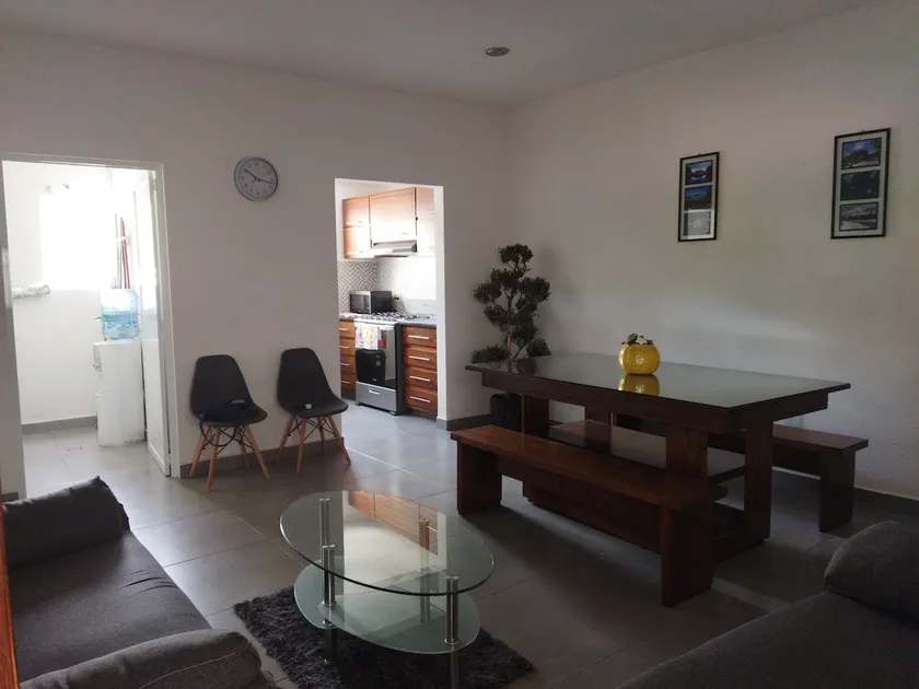 Spacious apartment near Plaza Valle - Image 1